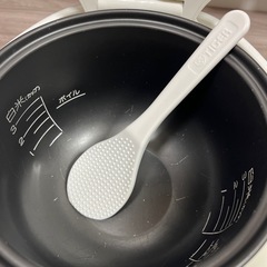 炊飯器　タイガー　マイコン炊飯ジャー3合タイプの画像