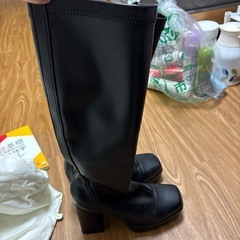 ロングブーツの画像