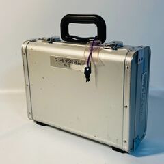 お取引中　ジュラルミンケース W約31.5cm D約11cm H...