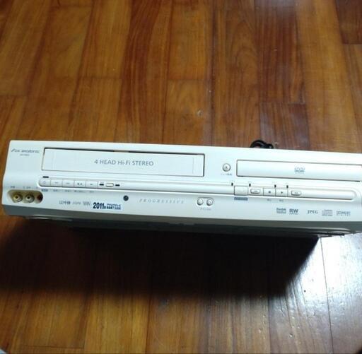 DVD VHS コンビネーションデッキ