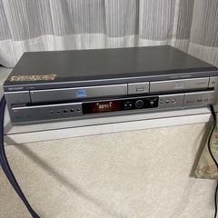 シャープ　DVDレコーダー&ビデオプレーヤー