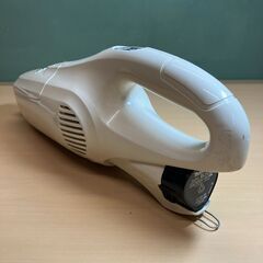 makita（マキタ）充電式クリーナ・スティックタイプ掃除機 CL102Dの画像