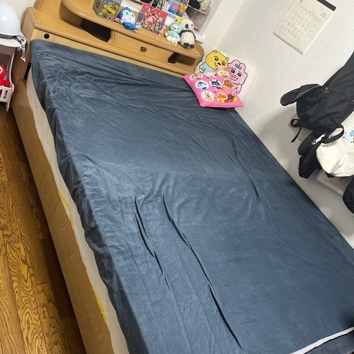 収納付きダブルベッド
