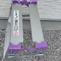 美品　ALINCO(アルインコ) ハシゴ梯子　脚立　90cm　MR-90WDの画像