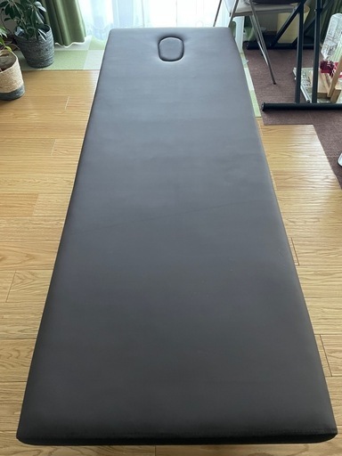 中古　施術ベッド　マッサージベッド　エステベッド