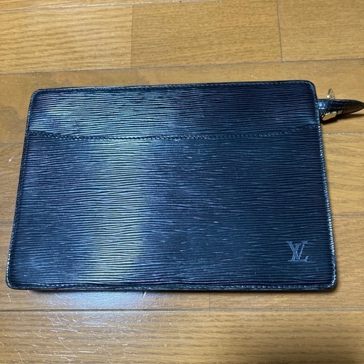 ルイヴィトン  エピ　セカンドバック