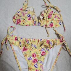 小花柄ビキニ