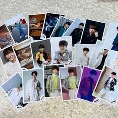 SnowMan 渡辺翔太 うちわ 公式写真 缶バッチ ましかくフォト アクスタ クリアファイルの画像