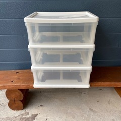 3段プラスチック棚