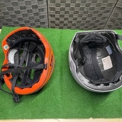 子供用ヘルメット２個の画像