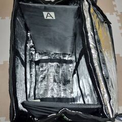 Uber Eats バッグ 配達、デリバリー フードの画像