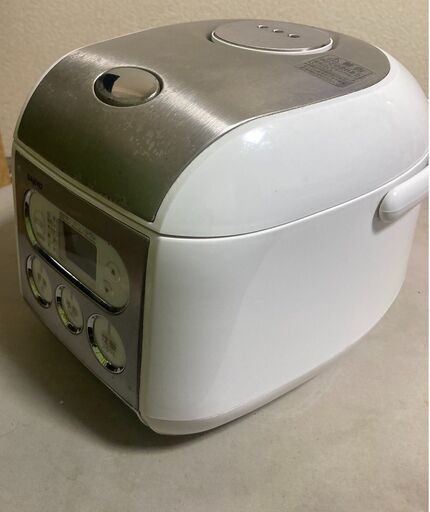 SANYO製　マイコンジャー炊飯器　ECJ-KS30