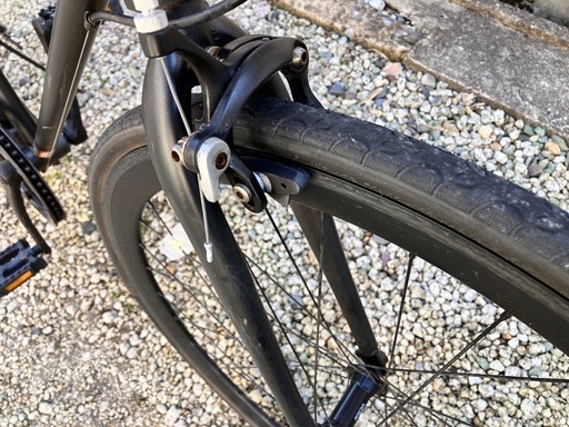 634、クロスバイクつや消し黒