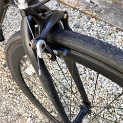 634、クロスバイクつや消し黒の画像