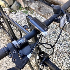 634、クロスバイクつや消し黒の画像