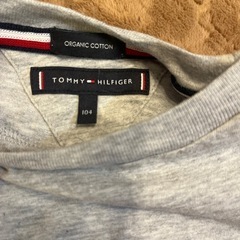 TommyキッズTシャツ２枚セット②の画像