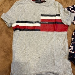 TommyキッズTシャツ２枚セット②の画像