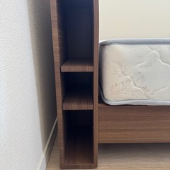 (取引中)セミダブルベッド(マットレス付き)引取に来てもらえる方は5000円値引き致しますの画像