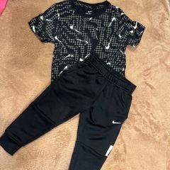 NIKE キッズ上下セット
