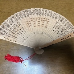木製扇子　シンガポールで購入②の画像
