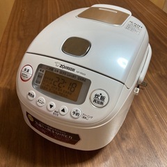 象印圧力IH炊飯ジャーNP-RN05型譲りますの画像