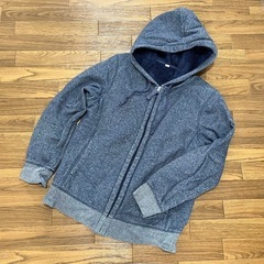 UNIQLO パーカー　紺色　レディース　M
