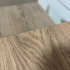 傾きアリ LOWYA ローテーブルの画像