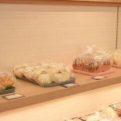 レジ販売・製造補助の画像