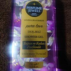 PERFUME JEWELS ビューティ&ケアシャワージェルpure loveピュアラブ750ml
の画像
