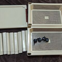 【終了】3段プラスチックラック可動式の画像