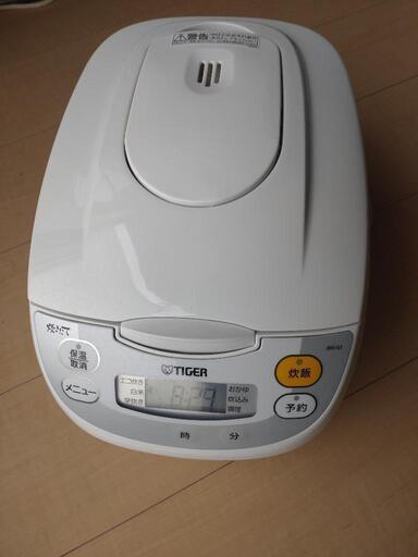 炊飯器　5.5合炊き　美品