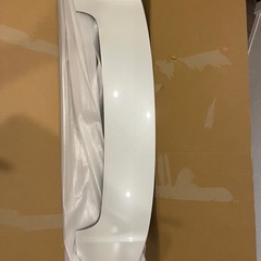 voxy90純正リアスポイラー
の画像