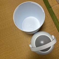 ゴミ箱　ピジョン Pigeon おむつ処理ポット ステール Suteru (専用カセット不要) ストロング密封構造でニオイを強力ブロックの画像
