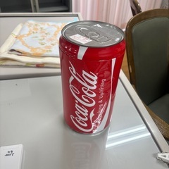コカコーラの缶