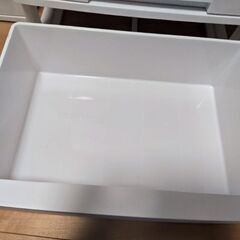 衣装ケースの画像