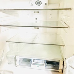 【本日限定特価】 HITACHI 冷蔵庫　R-M5700Dの画像