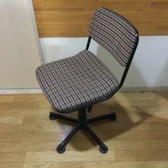 回転式 椅子の画像