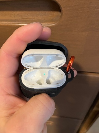 AirPods充電器
