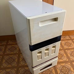 米ビツ(10kg〜15kg)