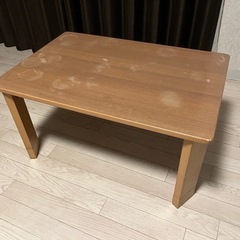 テーブル