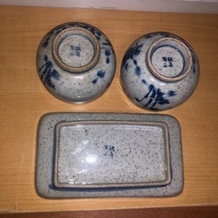 GY0302 鍋島 有山 中国賢人唐子図 湯呑み　2個　茶請け　菓子皿　おしぼりの画像