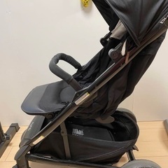 Nuna ベビーカーの画像