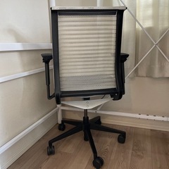 【お譲り先決定済】シンクチェア　steelcaseの画像