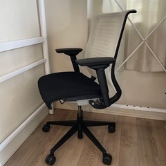 【お譲り先決定済】シンクチェア　steelcaseの画像