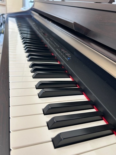 Yamaha CLP-330
