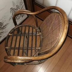 籐の椅子の画像