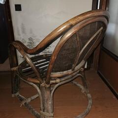 籐の椅子の画像