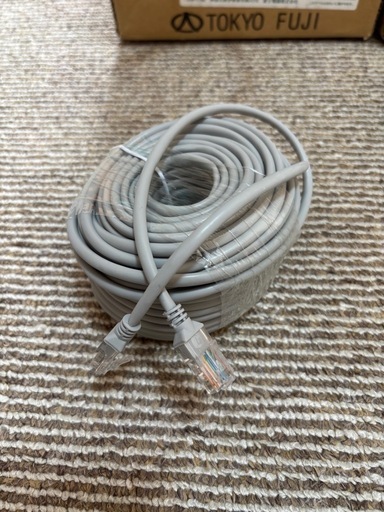 LANケーブル　CAT 5e