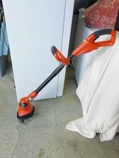 BLACK\u0026DECKER ブラック\u0026デッカー コードレス・ミニ耕運機 充電式耕運機