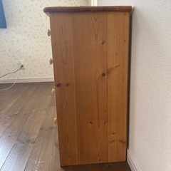 子ども用タンスの画像